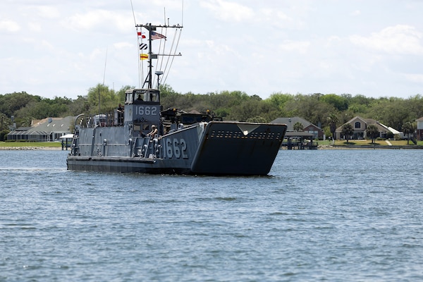 Blount Island Enables Rapid MEU Ship-to-Shore Operations, Reinforcing SOUTHCOM Readiness