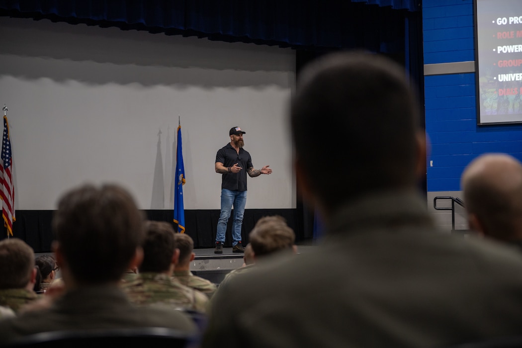 Airmen listen to guest speaker
