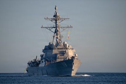 The Arleigh Burke-class guided-missile destroyer USS Daniel Inouye (DDG 118) returns to Pearl Harbor on April 23, 2026.