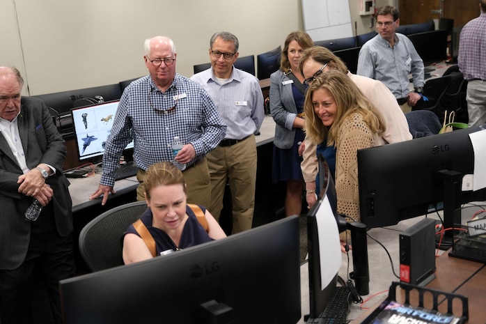 civic leaders learn on computers