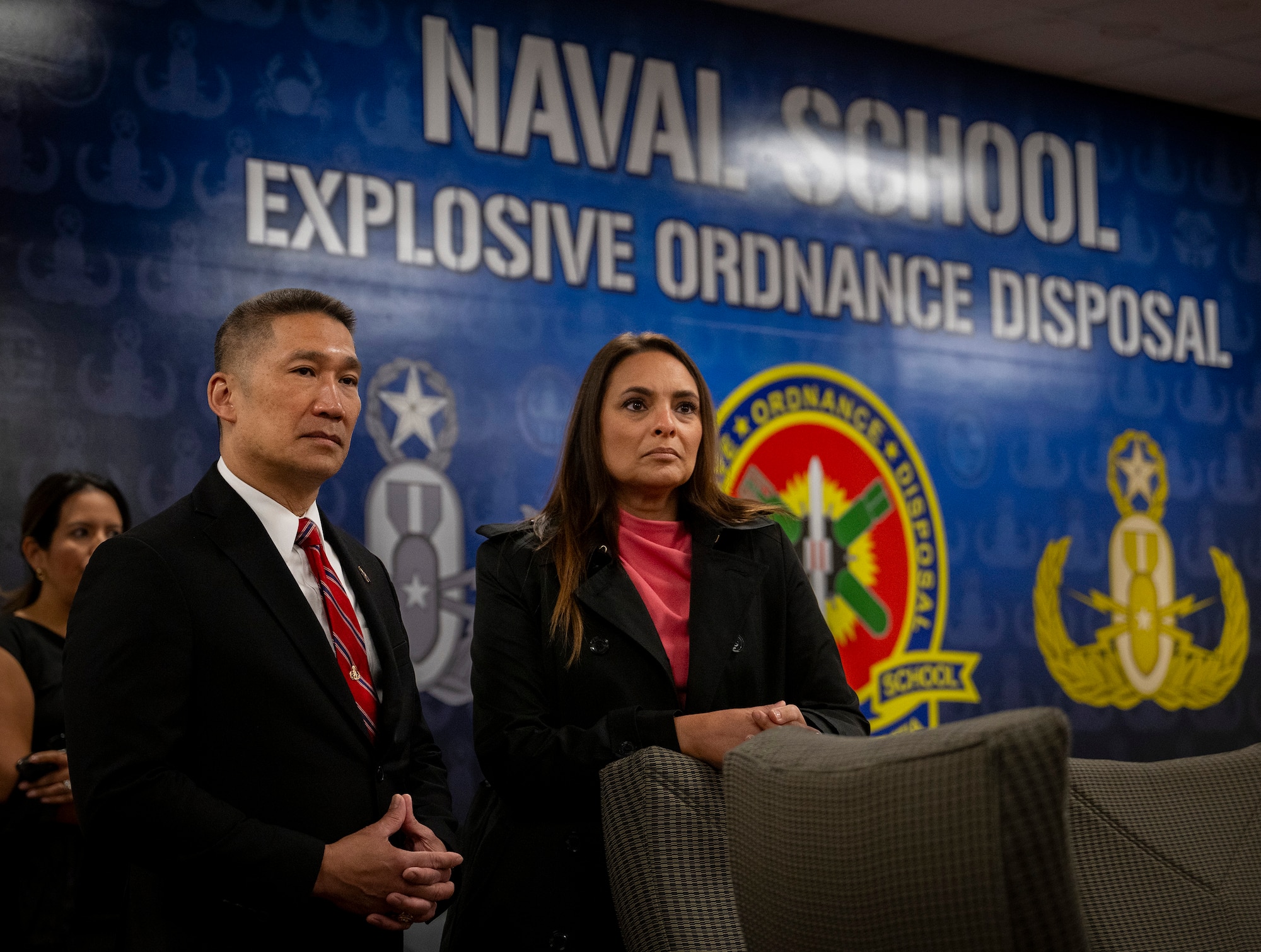 Navy Secretary returns to EOD school