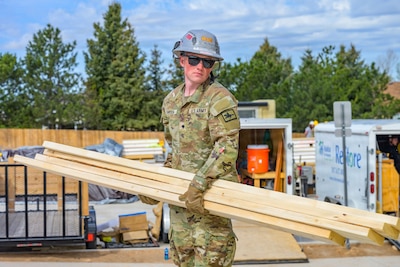 Wyoming Guard Engineers, Habitat for Humanity Partner to Build Homes
