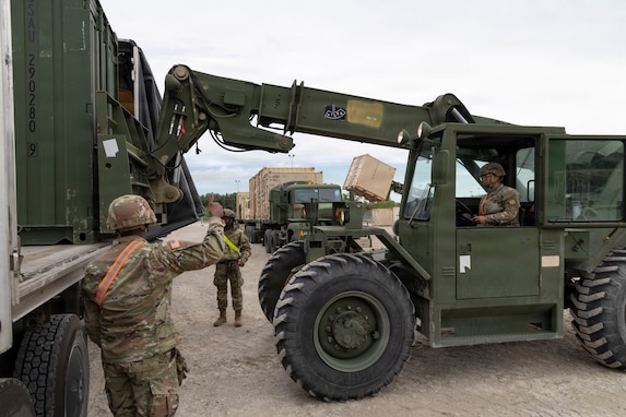 Army Reserve Soldiers support Guardian Response at Camp Atterbury, Ind.
