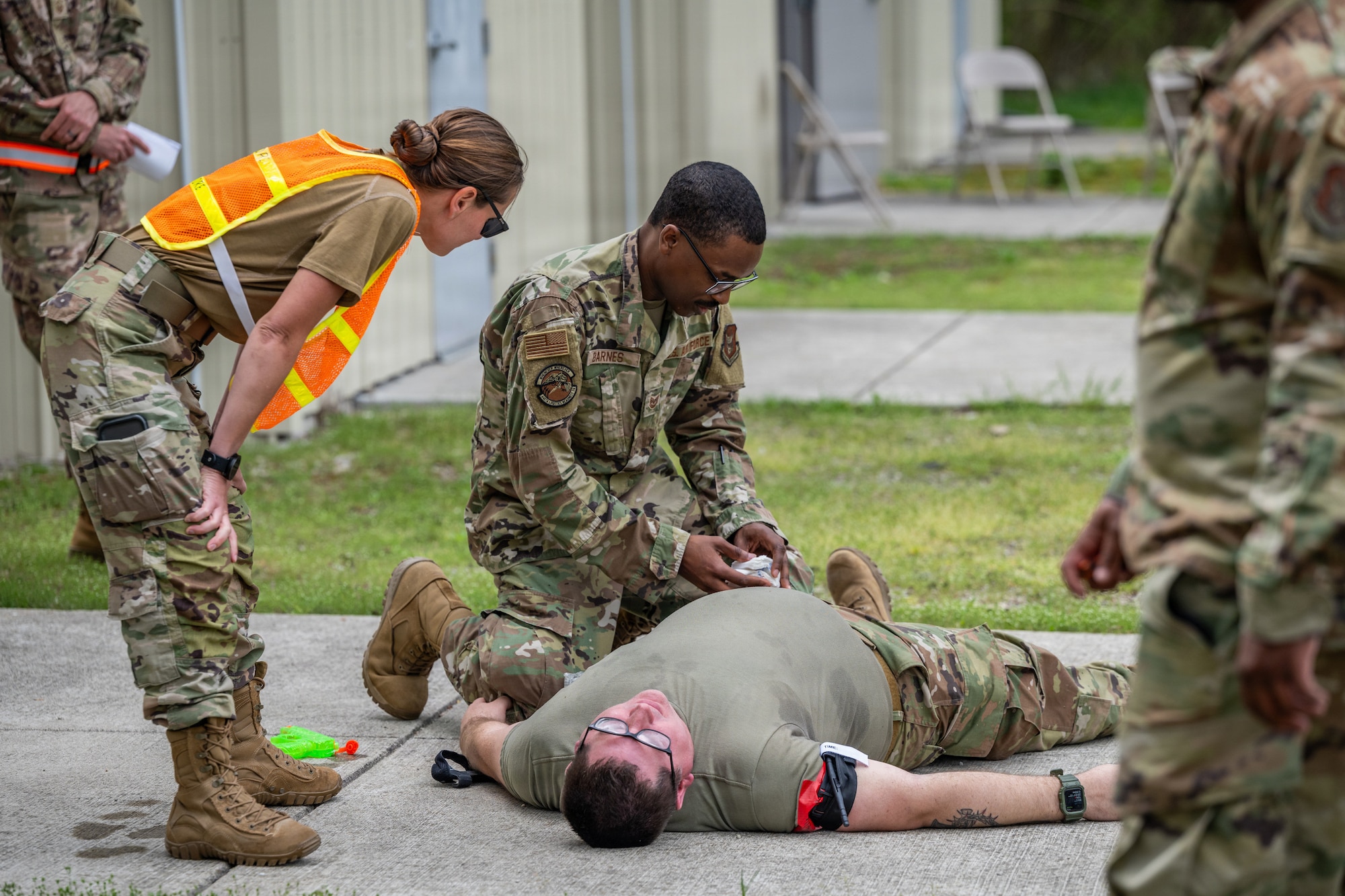 Airman provides simulated medical care