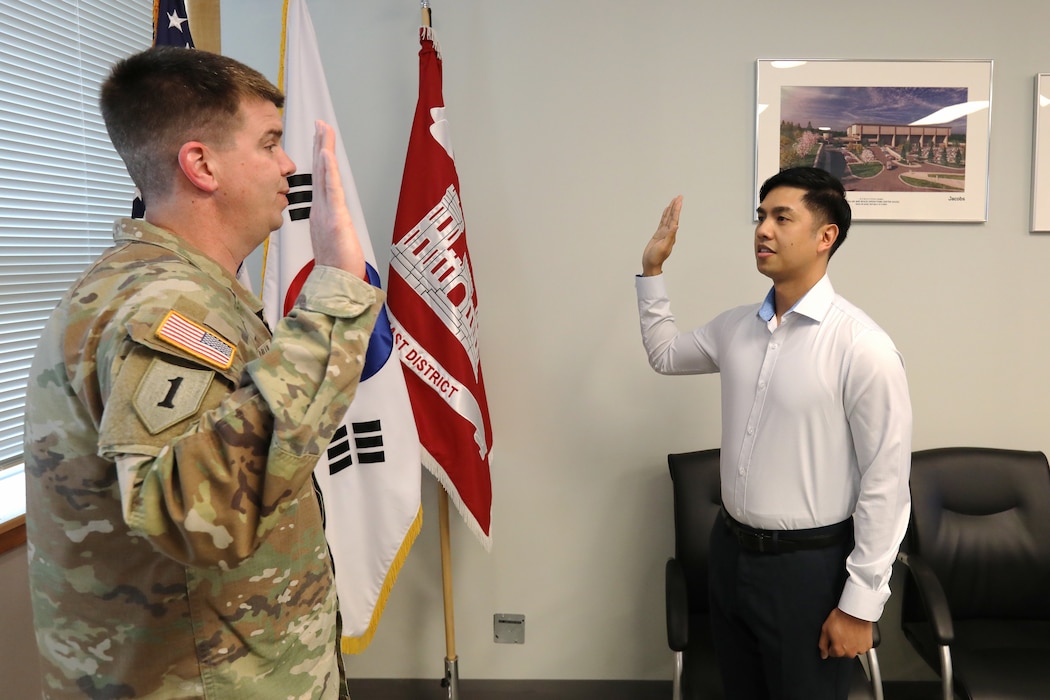 SkillBridge interns doing various jobs at USACE FED.