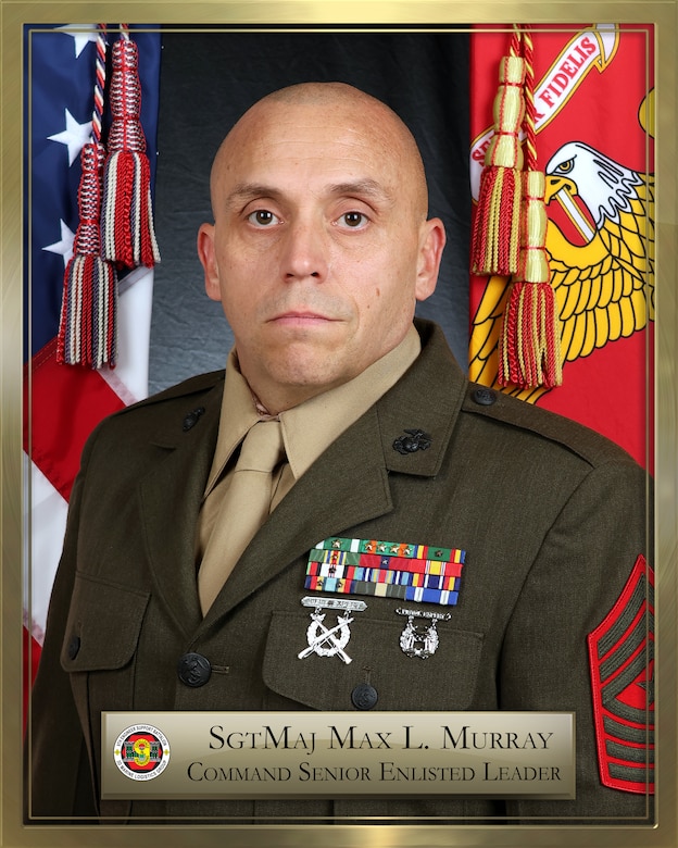 SgtMaj Max L. Murray Command Photo