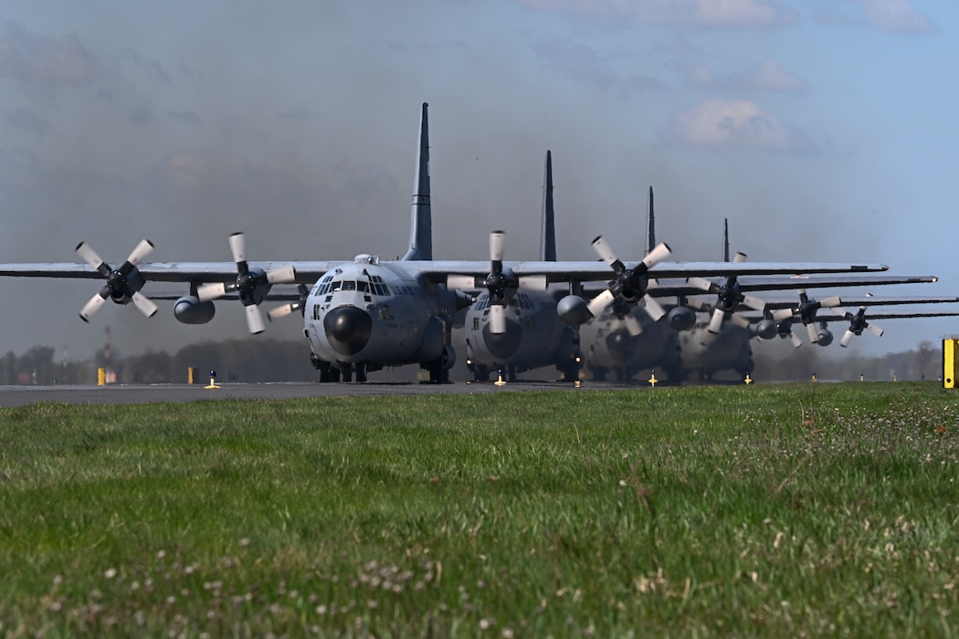 U.S. Air Force C-130H Hercules aircraft assigned to the 139th Airlift Wing and the Polish air force conduct an elephant walk during Rodeo Day in support of Hussar Saber 26-1 at 33rd Airlift Base, Powidz, Poland, April 24, 2026. Hussar Saber highlighted U.S. European Command’s commitment to helping NATO allies build military capability, capacity and confidence to lead the conventional defense of Europe. (U.S. Air Force photo by Staff Sgt. Maria Umanzor Guzman)