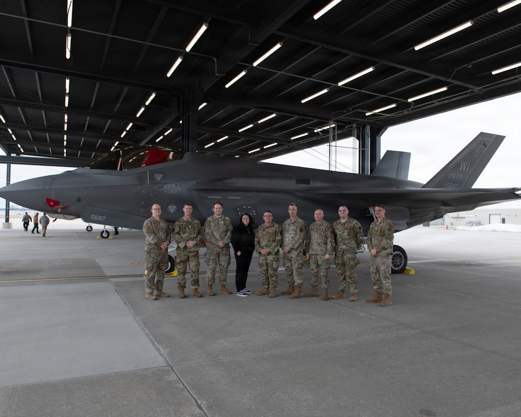 F-35 training builds teamwork between 104th and 115th fighter wings