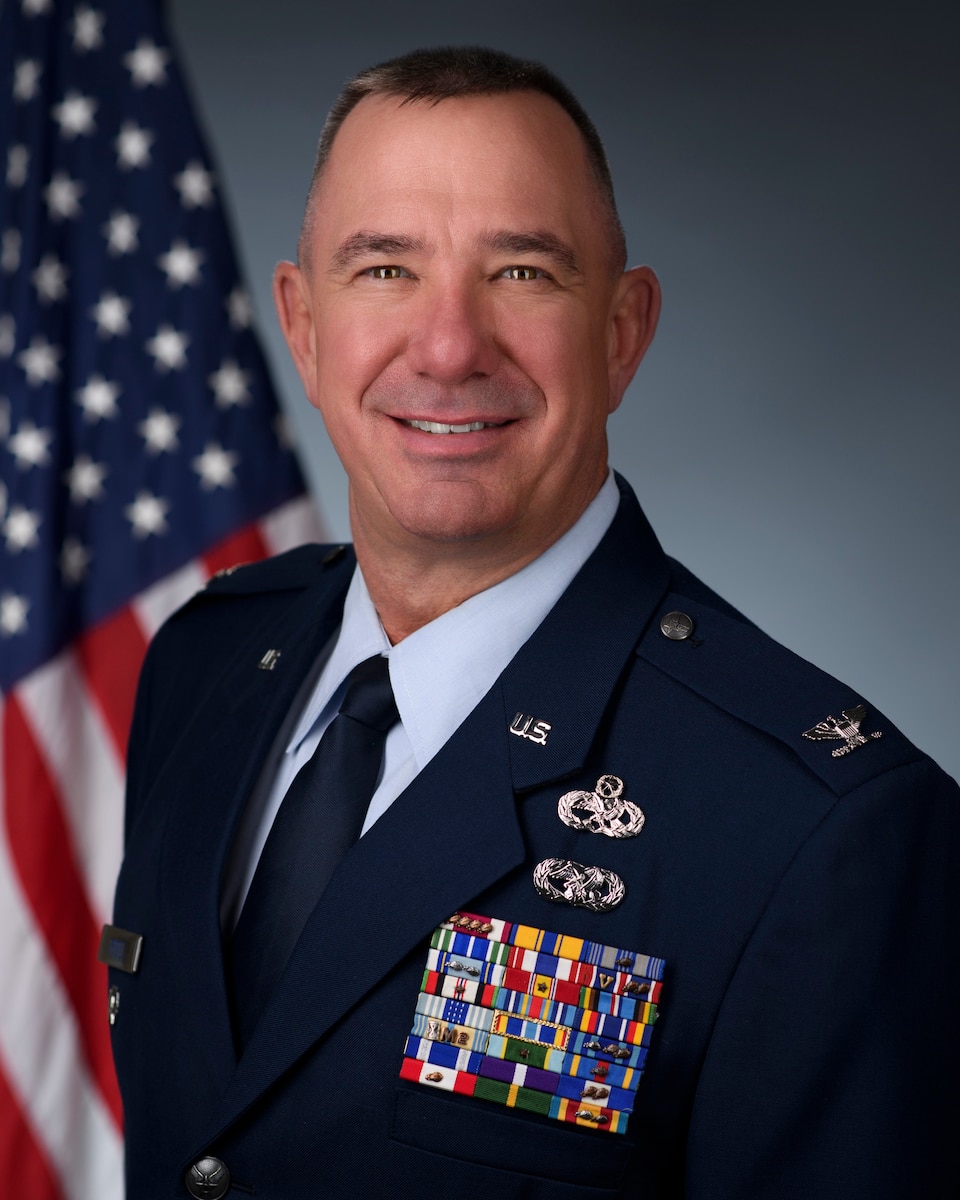 Official portrait of Colonel Bret Trippel, deputy commander of the 153rd Airlift Wing, Wyoming Air National Guard. (U.S. Air National Guard photo by Master Sgt. Jon Alderman)