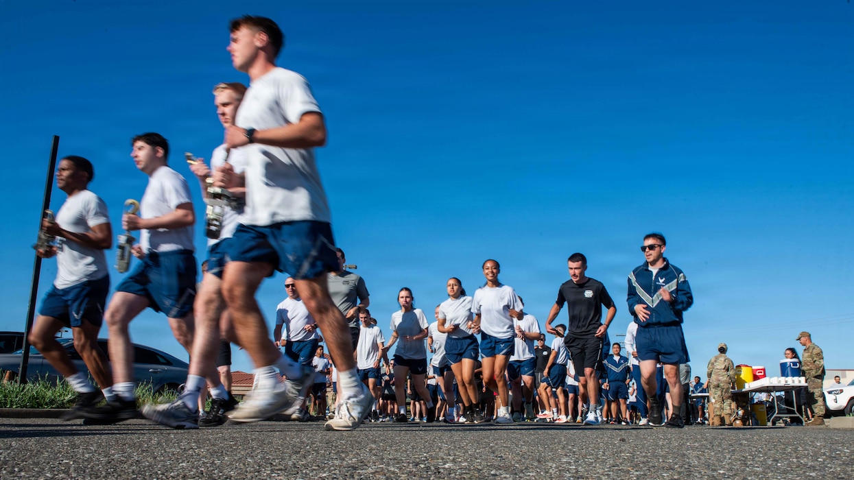 Airmen run during memorial run