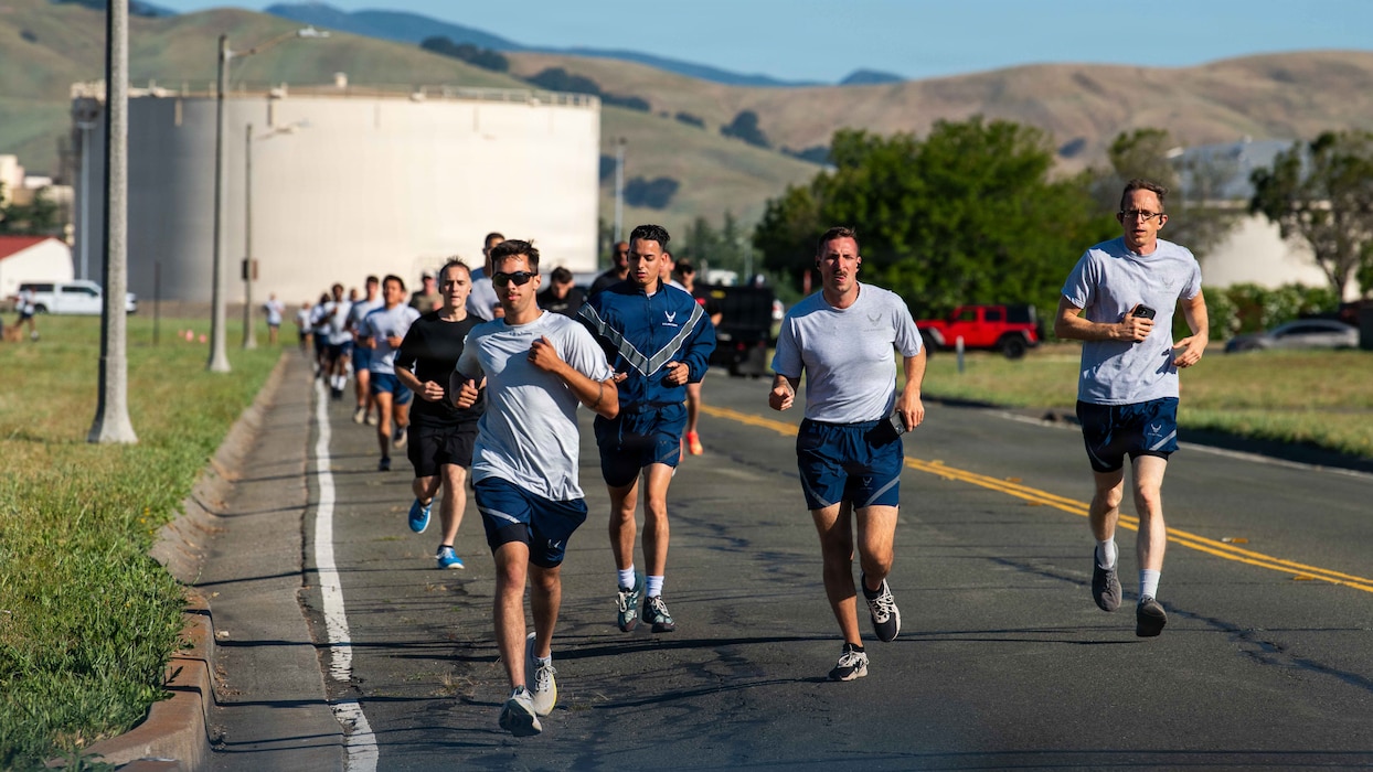 Airmen run during memorial run
