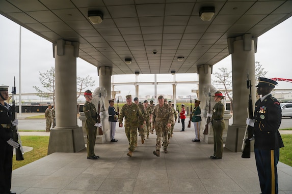 U.S. Army Maj. Gen. David Womack, Chief of Staff of U.S. Forces Korea, greets Australian LTGEN Scott Winter, Deputy Commander of the United Nations Command, and the visiting Chief of Army staff at USFK and UNC headquarters to begin their tour and command mission briefing. The visit is part of a strategic engagement hosted by LTGEN Winter for Chiefs of Army and Sergeants Major from Australia, Canada, New Zealand, and the United Kingdom on April 22, 2026.