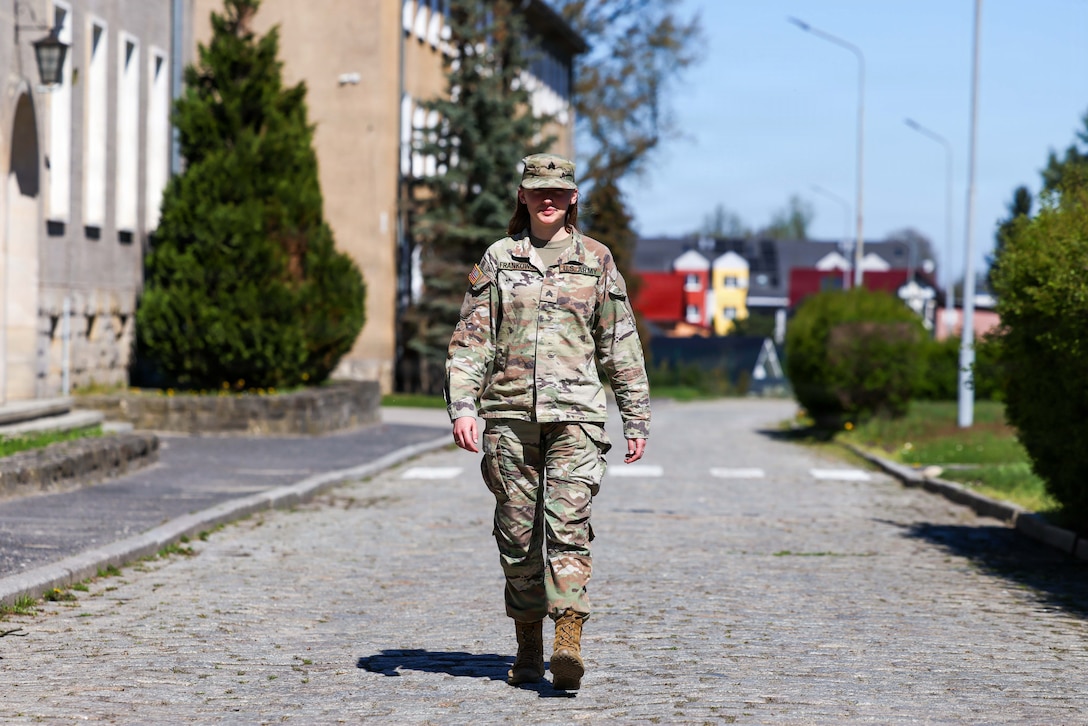 Army Reserve Soldier draws on heritage, training to assist civilians after crash in Poland