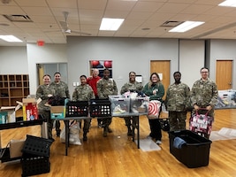 Last Thursday, May 7, 2026, 32 Soldiers from the Fort Riley Pregnancy and Postpartum Physical Training (P3T) program visited Whitside Fitness Center for a lending closet event that provided baby clothes, diapers, and essential items for growing families. 👶🍼❤️

The event helped ease financial stress for expecting parents while reinforcing the 1st Infantry Division’s commitment to caring for Soldiers, civilians, and families. Programs like this strengthen readiness by ensuring Big Red One families feel supported throughout every stage of parenthood.
This event was sponsored by the Division of Health and Holistic Fitness/Operation Victory Readiness Office.