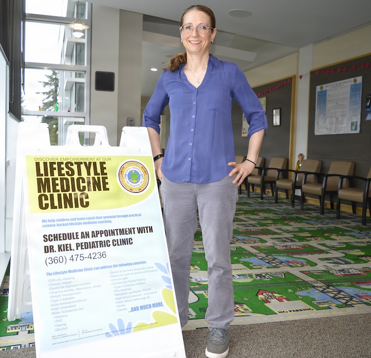 Make an appointment…Dr. Mary Anne Kiel, Naval Hospital Bremerton pediatrician and Lifestyle Medicine physician, urges patients to schedule a Lifestyle Medicine appointment to improve their health and wellness for optimal warfighter support. “Lifestyle Medicine focuses on six pillars as a foundation of clinical care: sleep, nutrition, daily movement, stress management, avoidance of risky substances and maintaining positive social connections,” said Kiel, who uses the six basic tenets to promote both chronic disease prevention and remission/reversal (Official Navy photo by Douglas H Stutz, NHB/NMRTC Bremerton public affairs officer).