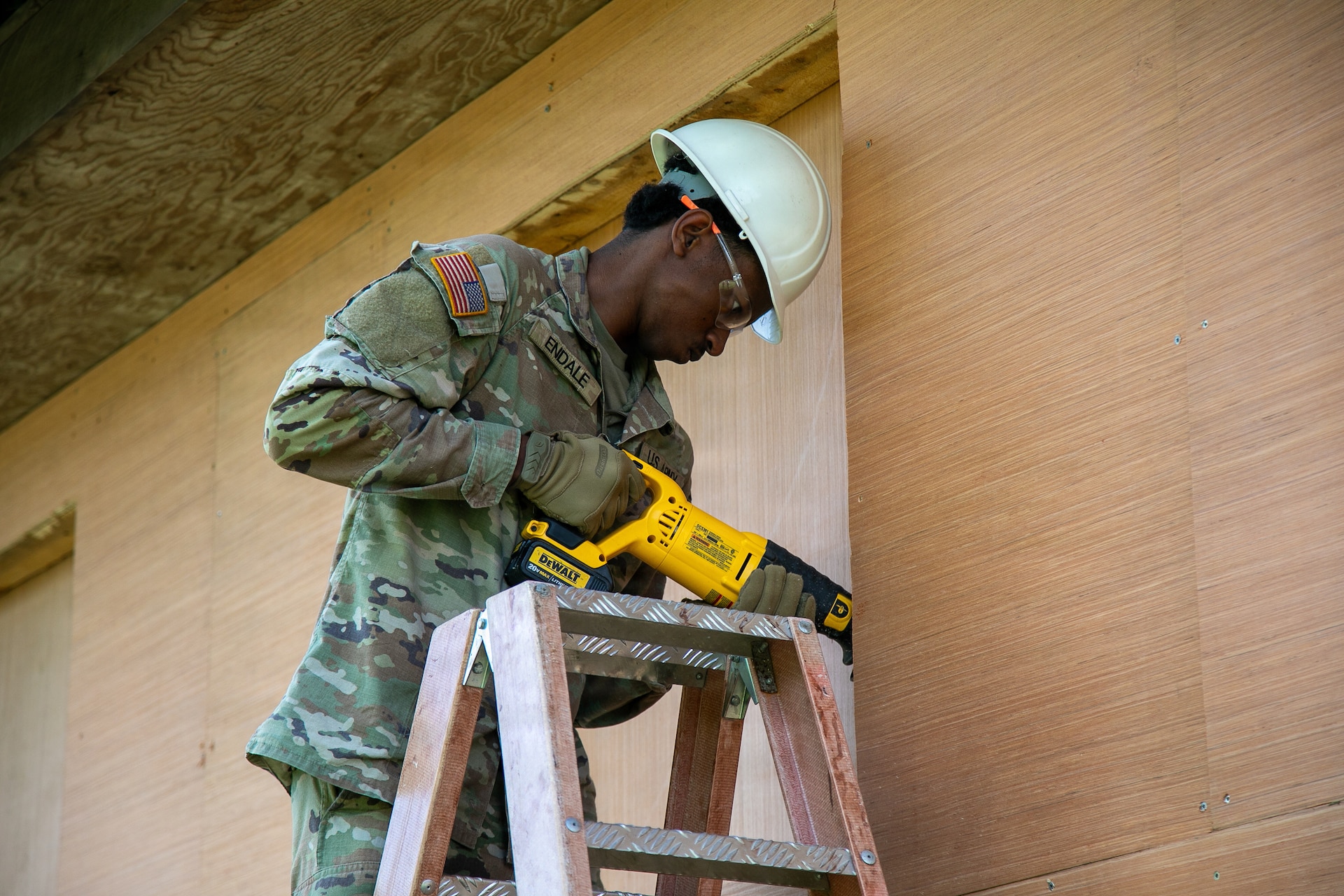 U.S. Army Reserve engineers strengthen readiness during Transatlantic Castle 26
