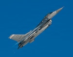 An F-16 Fighting Falcon aircraft assigned to the 140th Wing, Colorado Air National Guard takes flight Dec. 12, 2013. (courtesy photo)