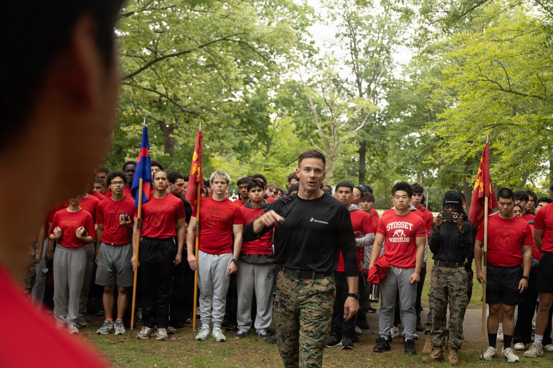 U.S. Marine Corps Poolees with Recruiting Station New York Compete in the Dan Daly Cup for the Trophy and title of Kings of New York City/County at Eisenhower Park, New York, May 22, 2026. Each year from each RSS all across RS New York come together to compete in a series of events for the Dan Daly Cup. Recruiting Sub-Station Hicksville took the trophy home this year and were named Kings of New York stripping Recruiting Sub-Station Huntington of the title. (U.S. Marine Corps photo by Sgt. Isaiah Z. Sabrowski)