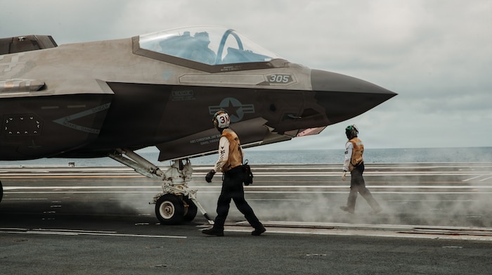 An F-35C Lighting II, attached to Strike Fighter Squadron (VFA) 147, prepares to take off from the flight deck of Nimitz-class aircraft carrier USS George Washington (CVN 73) while underway in the Philippine Sea, May 25, 2026. The George Washington Carrier Strike Group (GWACSG) is operating in the U.S. 7th Fleet area of operations. George Washington is the U.S. Navy’s premiere forward-deployed aircraft carrier, a long-standing symbol of the United States’ commitment to maintaining a free and open Indo-Pacific, while operating alongside allies and partners across the U.S. Navy’s largest numbered fleet. (U.S. Navy photo by Mass Communication Specialist Seaman Estrella Velarde)