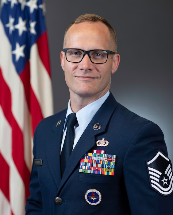MSgt Matthew Zettlemoyer official photo