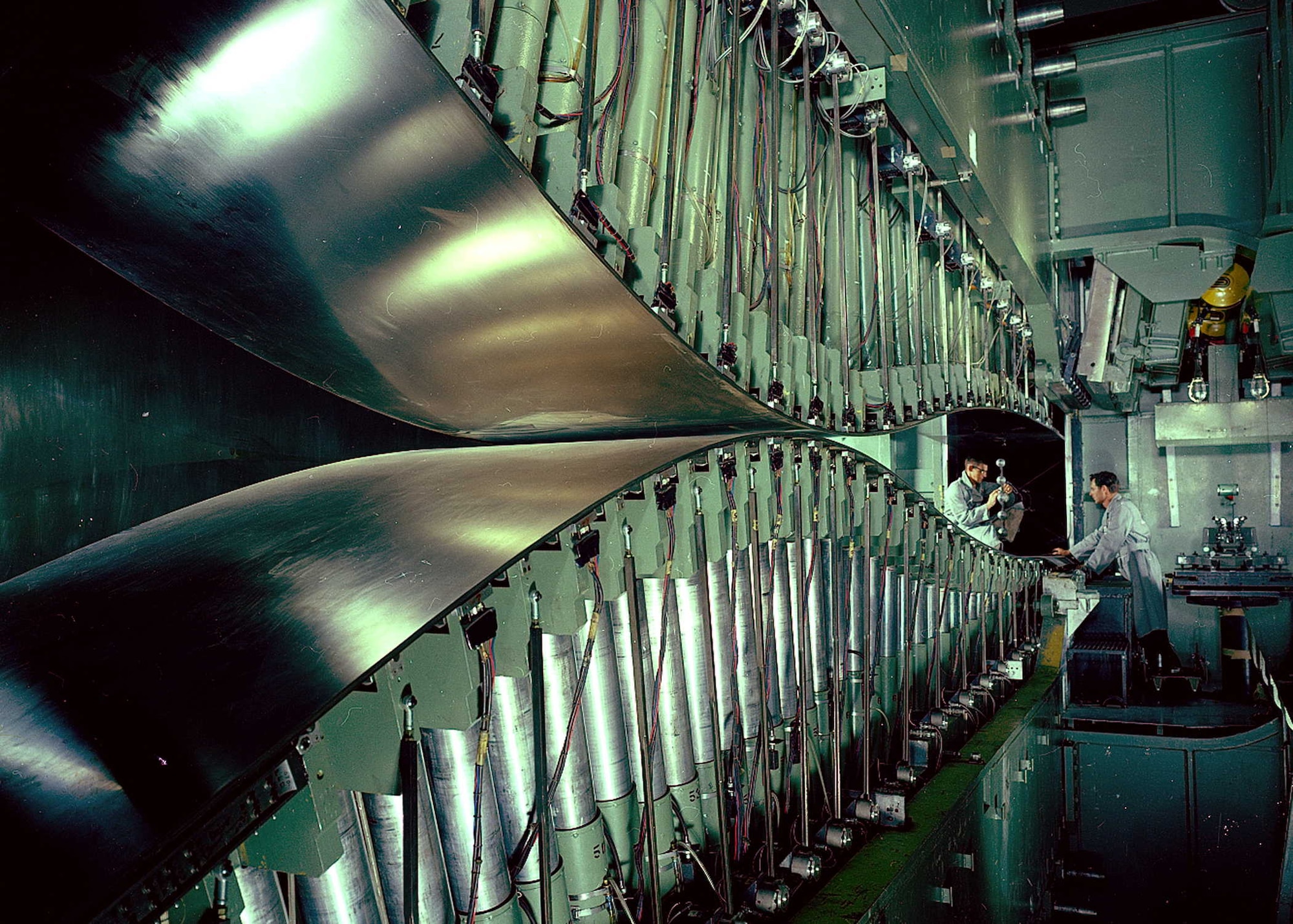 A flexible nozzle for one of the wind tunnels in the Gas Dynamics Facility of what was then known as Arnold Engineering Development Center is shown in this photo from 1959. The decision to proceed with a Gas Dynamics Facility at AEDC was made by representatives of the Air Force, Navy, National Advisory Committee for Aeronautics, the government’s Research Development Board and aircraft industry during a meeting in Washington, D.C., in early 1950. On Oct. 30, 1959, the Gas Dynamics Facility was dedicated as the von Kármán Gas Dynamics Facility in honor of mathematician, physicist and engineer Theodore von Kármán. Arnold Engineering Development Center is now known as Arnold Engineering Development Complex, headquartered at Arnold Air Force Base, Tenn. (U.S. Air Force photo)