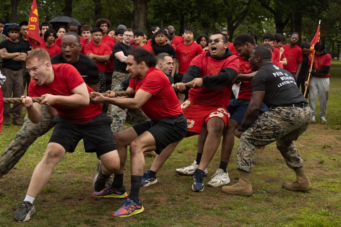 U.S. Marine Corps Poolees with Recruiting Station New York Compete in the Dan Daly Cup for the Trophy and title of Kings of New York City/County at Eisenhower Park, New York, May 22, 2026. Each year from each RSS all across RS New York come together to compete in a series of events for the Dan Daly Cup. Recruiting Sub-Station Hicksville took the trophy home this year and were named Kings of New York stripping Recruiting Sub-Station Huntington of the title. (U.S. Marine Corps photo by Sgt. Isaiah Z. Sabrowski)