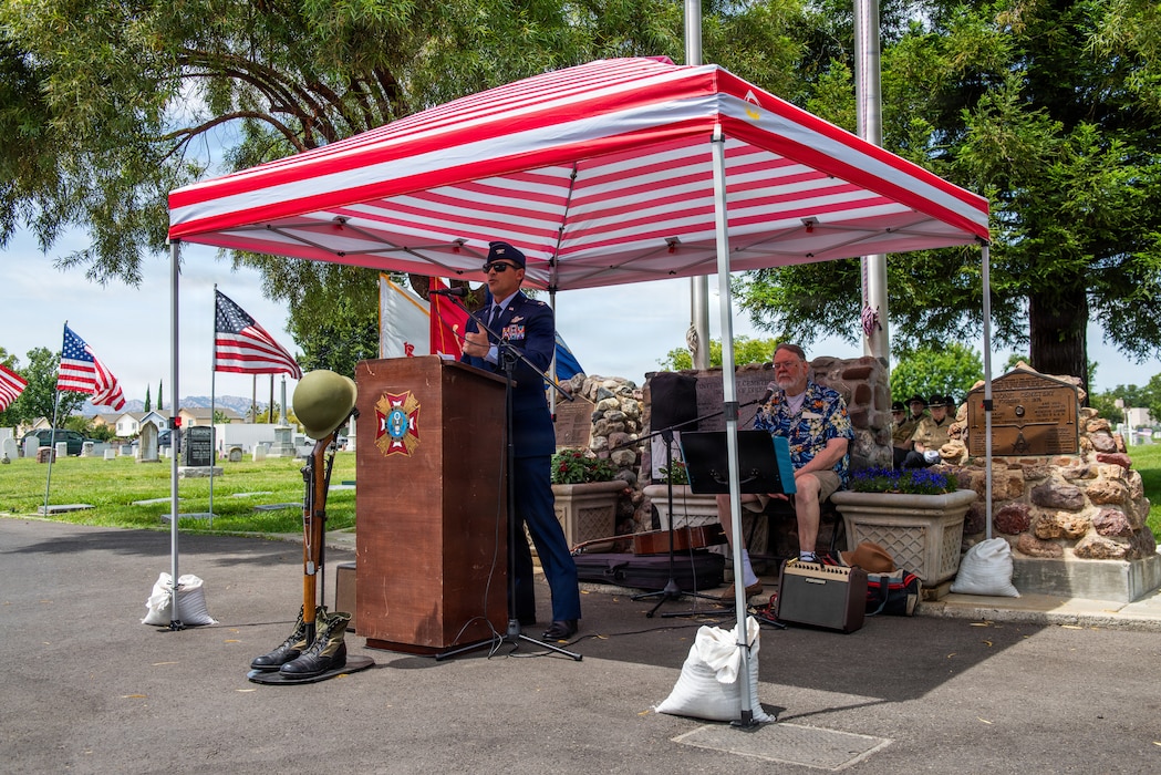 Wing leadership delivers remarks at Memorial Day ceremony