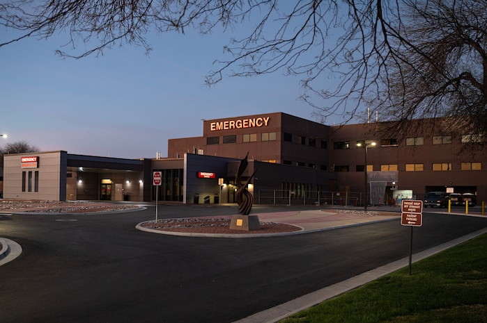 Photo of MOMMC Emergency Department exterior