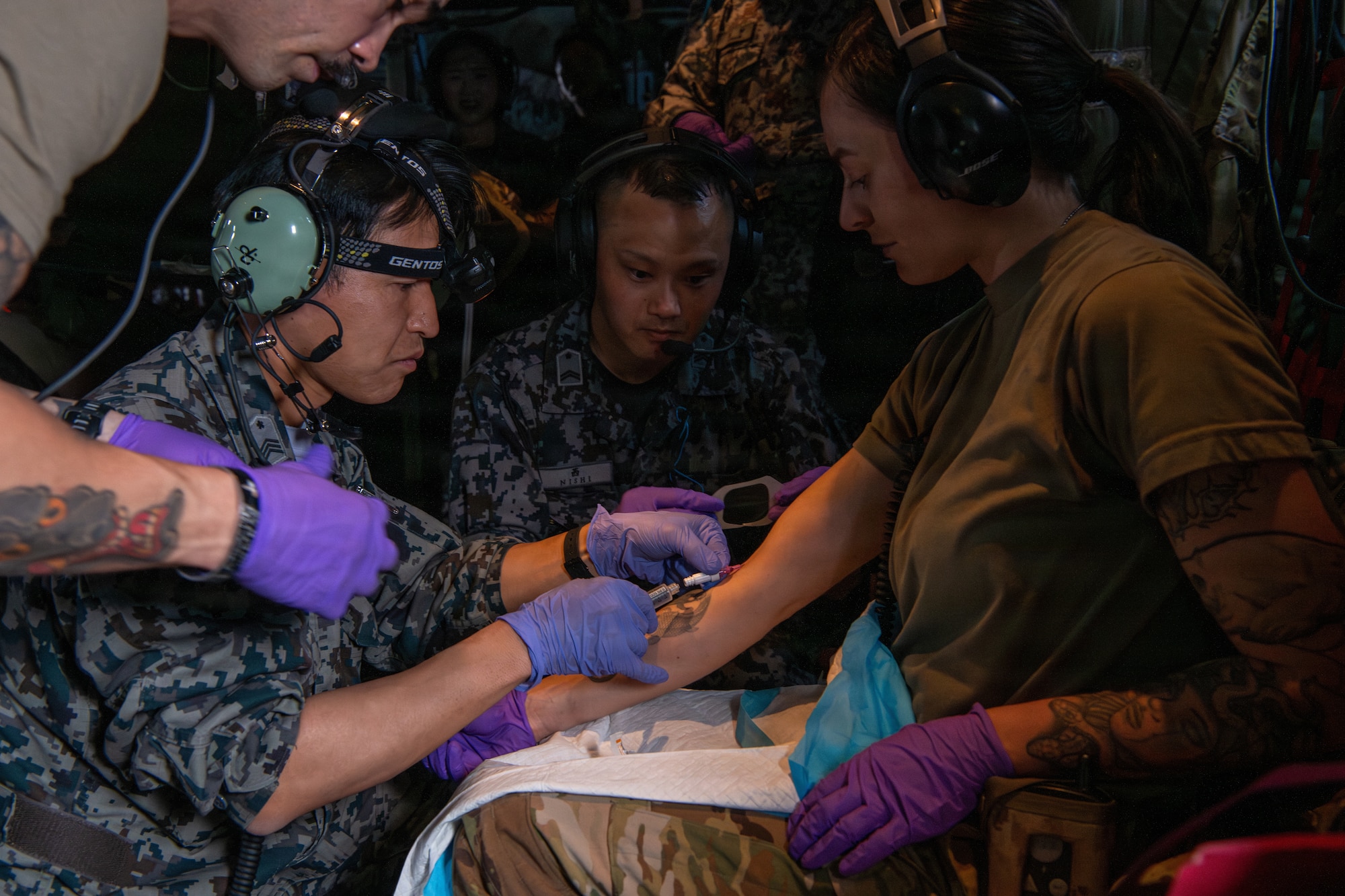 U.S. and Foreign service member train on patient care.
