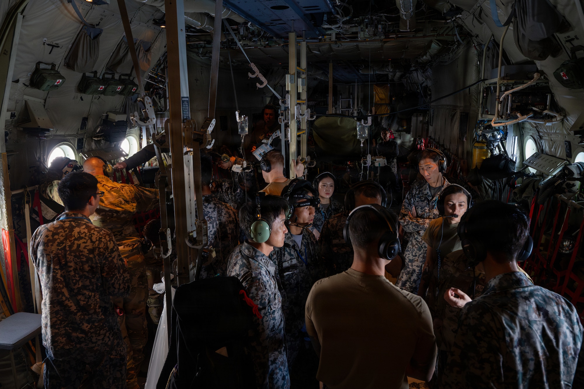 U.S. and Foreign service member train on patient care.