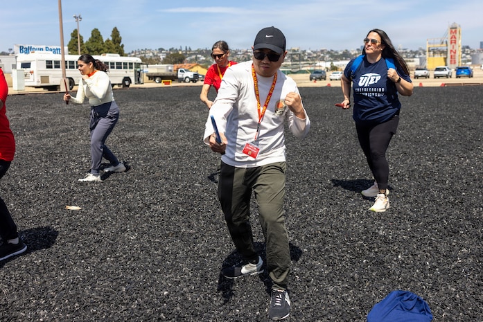 Educators and Community Influences from across Albuquerque, New Mexico and Texas visit MCRD San Diego