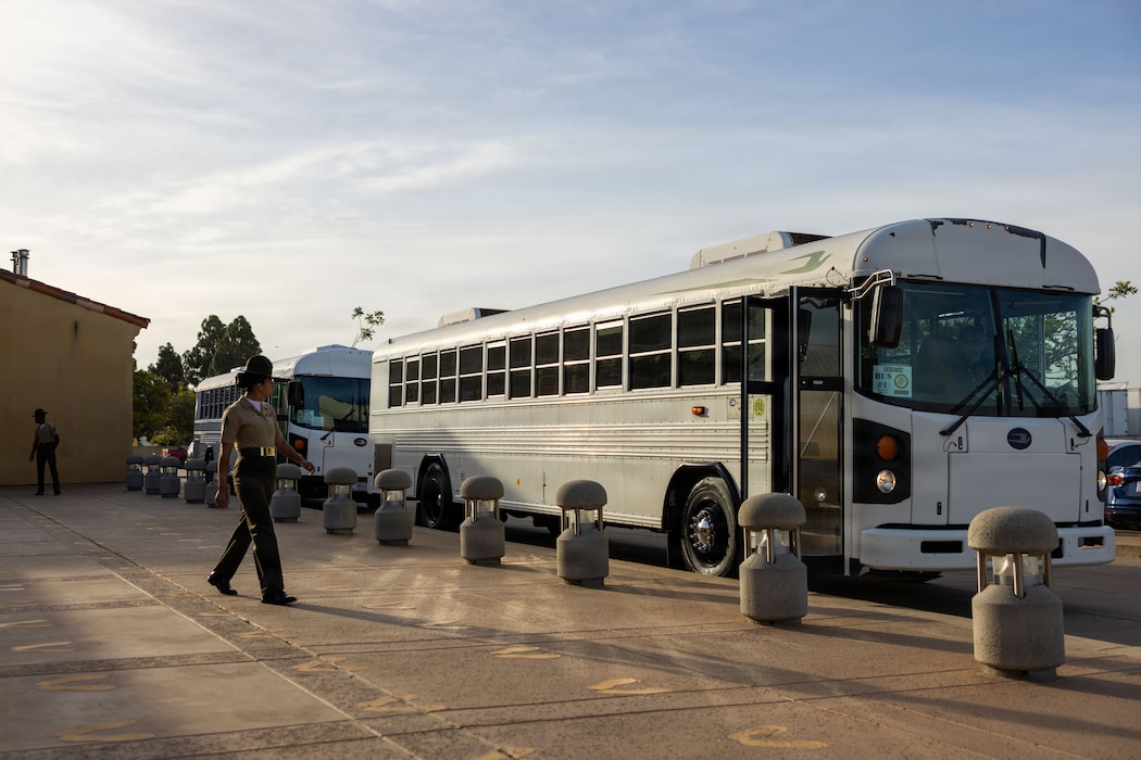 Educators and Community Influences from across Albuquerque, New Mexico and Texas visit MCRD San Diego