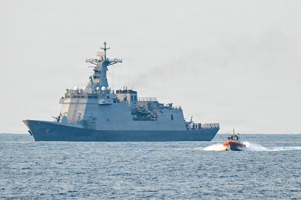 A U.S. Coast Guard 35-foot Long-Range Interceptor embarked cutter boat attached to Legend-class cutter USCGC Midgett (WMSL 757) departs Philippine Navy BRP Antonio Luna (FFG-151) after a passenger transfer during the Maritime Cooperative Activity (MCA) in the Philippines’ Exclusive Economic Zone, May 28, 2026. The U.S Navy routinely operates with the Armed Forces of the Philippines and partners and allies through MCAs to continually develop, exercise and enhance multi-domain tactical interoperability to uphold peace and security in the region. Midgett is forward-deployed and assigned to Destroyer Squadron (DESRON) 15, the Navy’s largest DESRON and U.S. 7th Fleet’s principal surface force. U.S. 7th Fleet, the Navy’s largest forward-deployed numbered fleet, routinely interacts and operates with allies and partners in preserving a free and open Indo-Pacific.  (U.S. Navy Photo by  Petty Officer 3rd Class Ryan Freiburghaus)