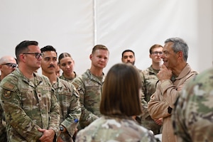 CSAF and CMSAF visit AOR