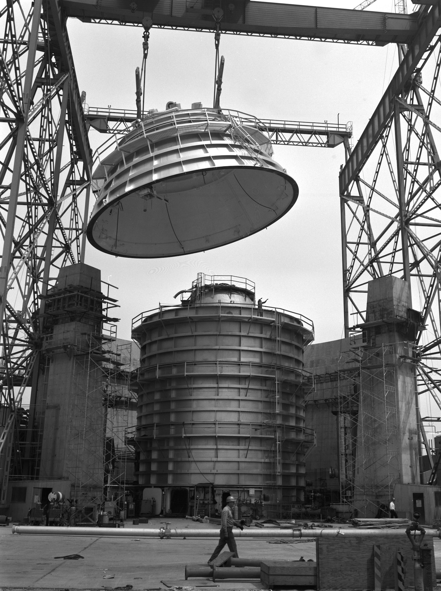 The J-4 Rocket Engine Test Facility was dedicated in 1964, which was described at the time as the world’s largest rocket altitude test cell. J-4 provided the capability to test large rocket propulsion systems under simulated altitude conditions, expanding Arnold Engineering Development Center’s ability to support advancing missile and space missions.
