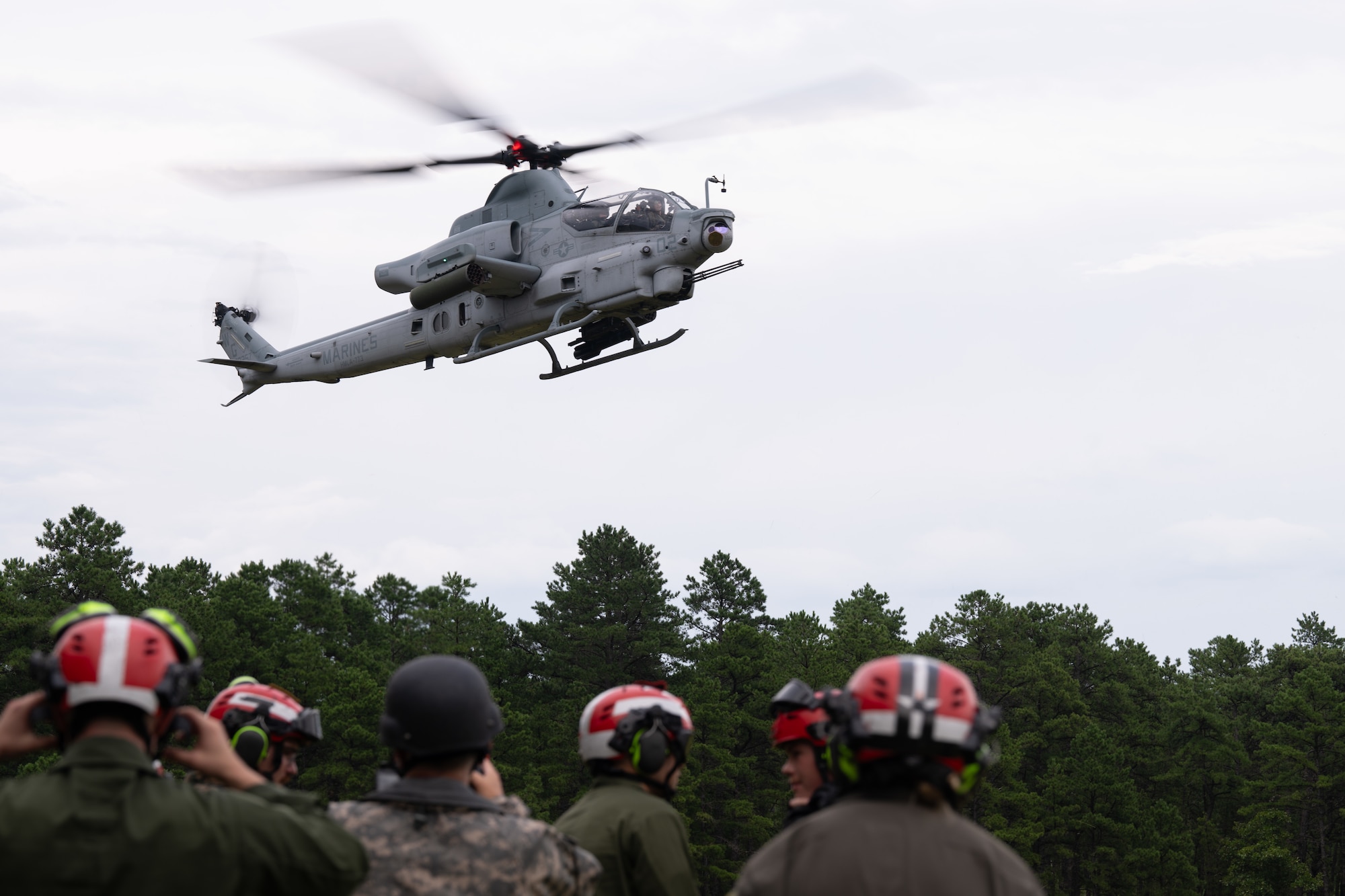 A U.S. Marine Corps AH-1Z Viper helicopter assigned to Marine Light Attack Helicopter Squadron 773, prepares to land during a forward arming and refueling point exercise at Joint Base McGuire-Dix-Lakehurst, N.J., Aug. 27, 2026.