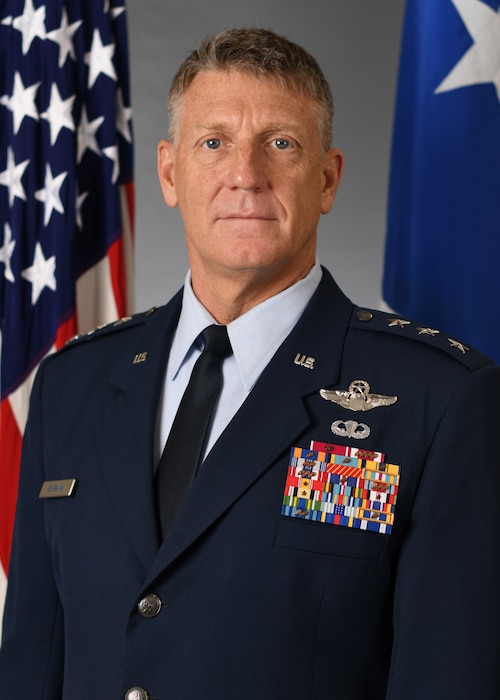 Lt. Gen. Everman, CONR-1AF (AFNORTH & AFSPACE) Commander, Bio Photo