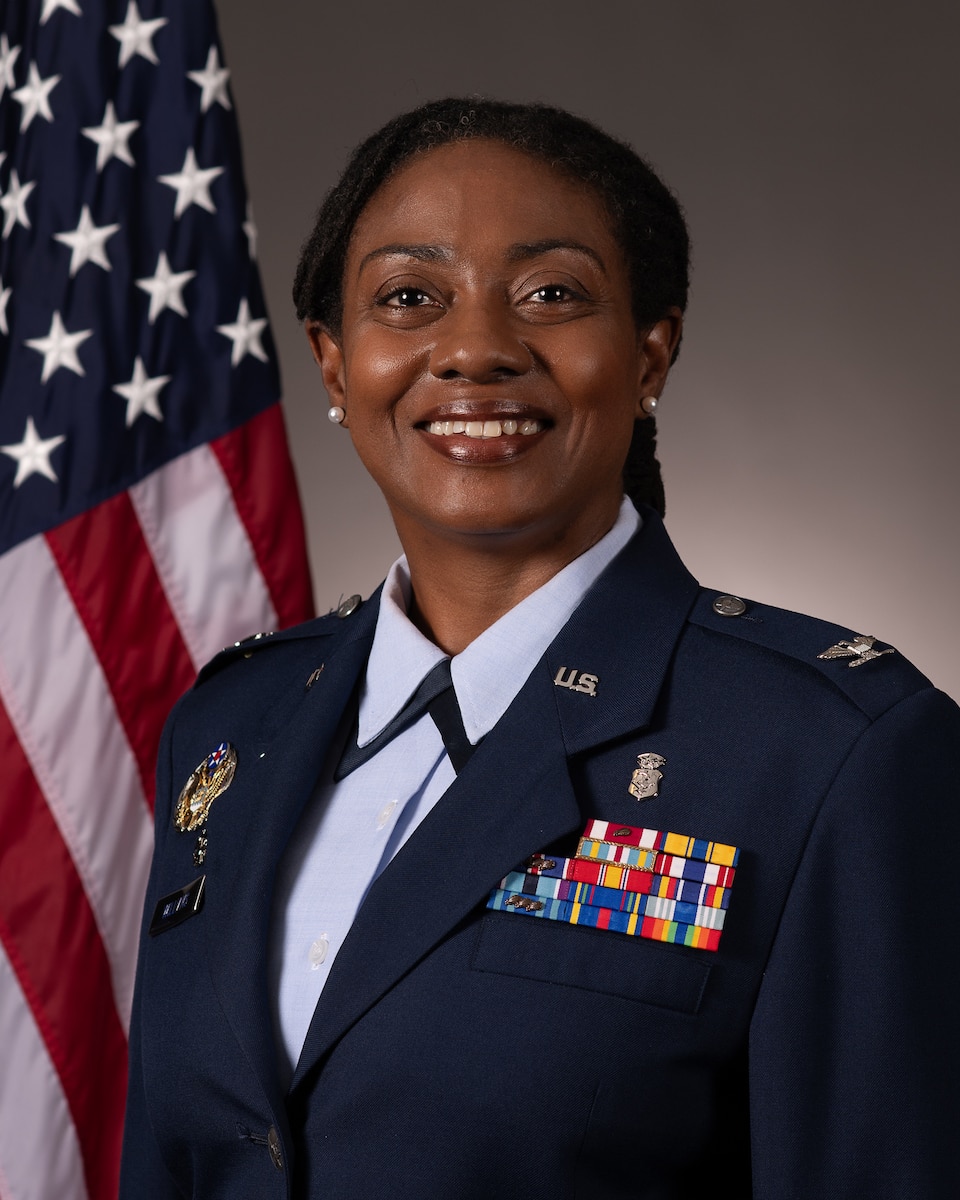 air force official photo