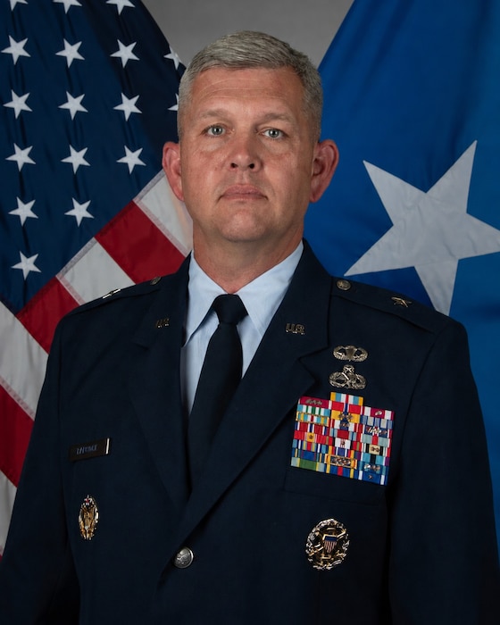 Brig. Gen. Anthony D. Babcock official portrait.