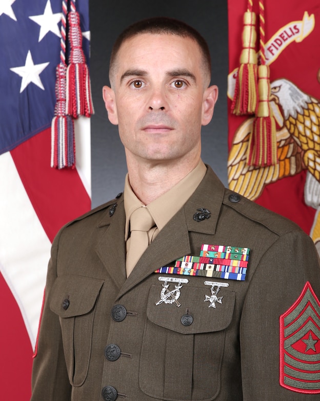 Official Photo of SgtMaj. Charles R. McAdams