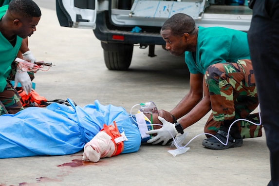 U.S., Angolan forces conduct trauma activation simulation during medical readiness exercise