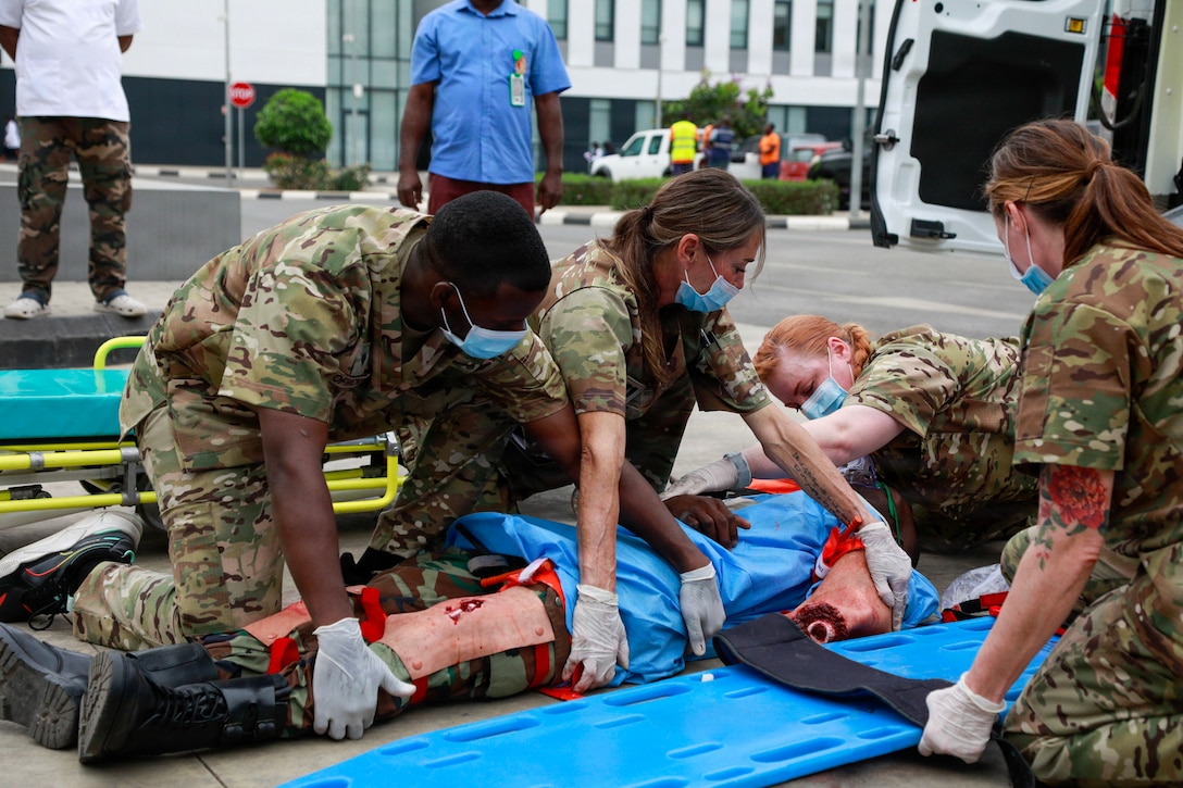 U.S., Angolan forces conduct trauma activation simulation during medical readiness exercise