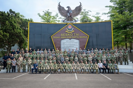 Group photo featuring Cyber Excercise participants at the Indonesian Armed Forces Staff and Command School during Super Garuda Shield 26 in Bandung, Indonesia, Sep. 10, 2026.