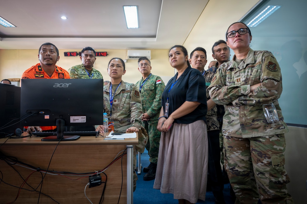 Super Garuda Shield is an annual exercise between the Indonesian National Armed Forces and U.S. military designed to strengthen bilateral interoperability, capabilities and cooperation.