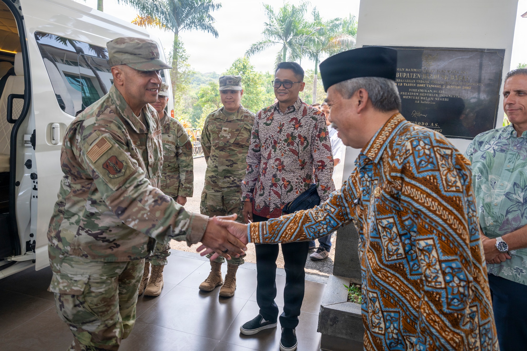 Super Garuda Shield is an annual exercise between the Indonesian National Armed Forces and U.S. military designed to strengthen bilateral interoperability, capabilities and cooperation.