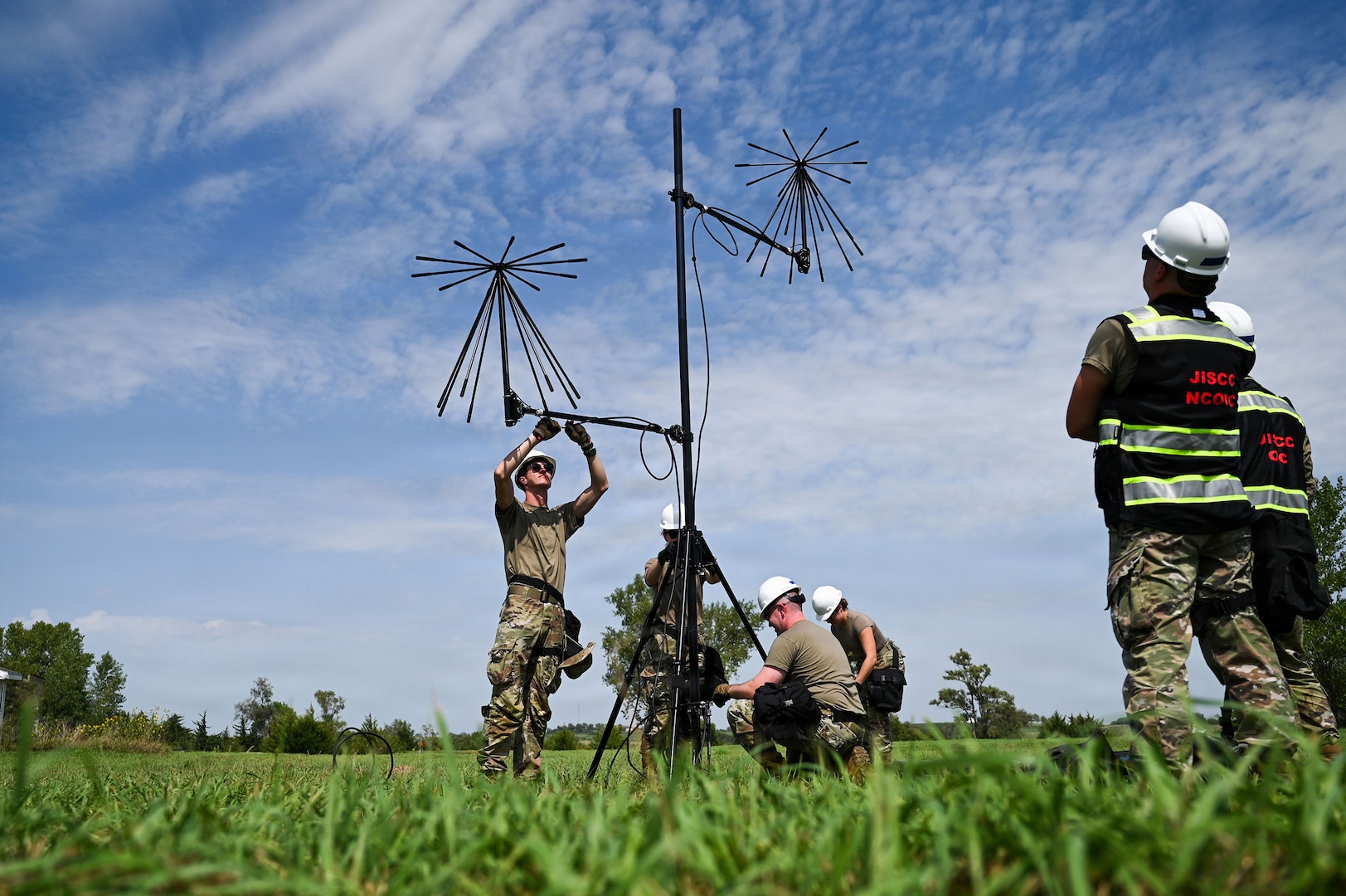 Airmen assigned to the 155th Communications Squadron adjust VHF and UHF radio antennas during a disaster response exercise in Yutan, Nebraska, Sept. 2, 2026.