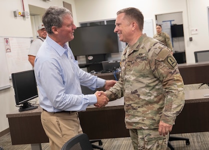 VaARNG Soldiers receive laptop donation