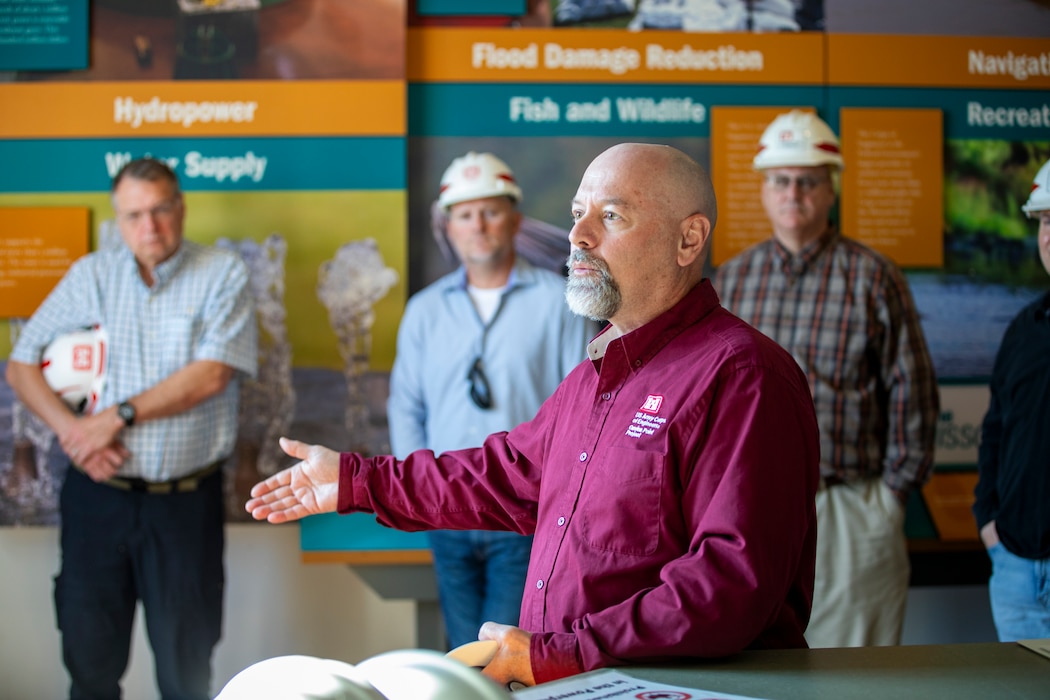 Eric Johnson, Gavins Point Dam assistant power plant superintendent and maintenance and operations manager, U.S. Army Corps of Engineers, Omaha District, shares information about invasive zebra mussels to a team of Walla Walla District operations during their visit to Gavins Point in Yankton, South Dakota, Aug. 26, 2026.